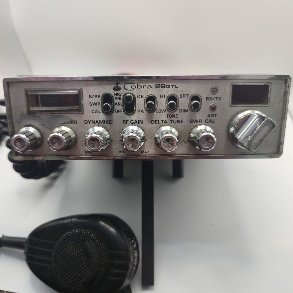 Cobra 29 GTL 40 Channel FM CB Radio w/ Microphone Tested Works